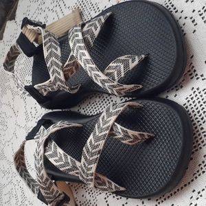 CHACO SANDALS